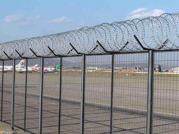 機場隔離網(wǎng)圖片3