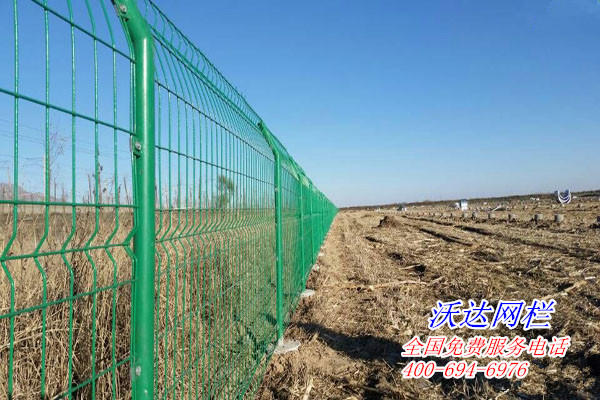 內蒙古工業設計園光伏圍墻護欄網工程