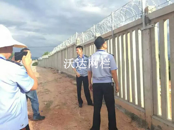 贛鐵路客專刺絲滾籠項(xiàng)目工程