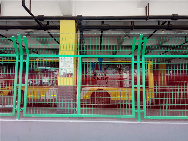 山東框架護(hù)欄網(wǎng)上海嘉定項(xiàng)目工程案例圖片3