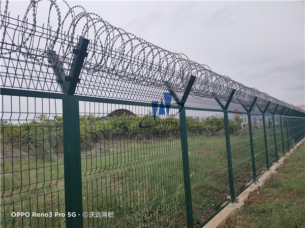 云南機(jī)場鋼筋網(wǎng)圍界護(hù)欄網(wǎng)圖片6