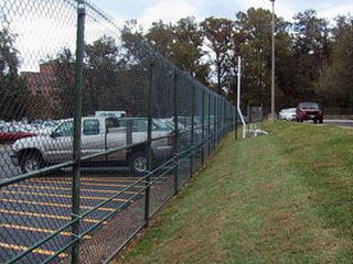 停車(chē)場(chǎng)護(hù)欄網(wǎng)